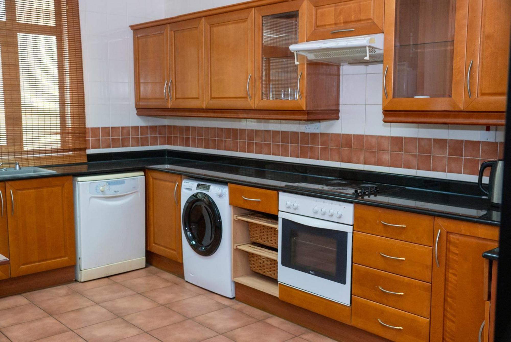 One Pavilion Luxury Serviced Apartments Manama Exterior photo